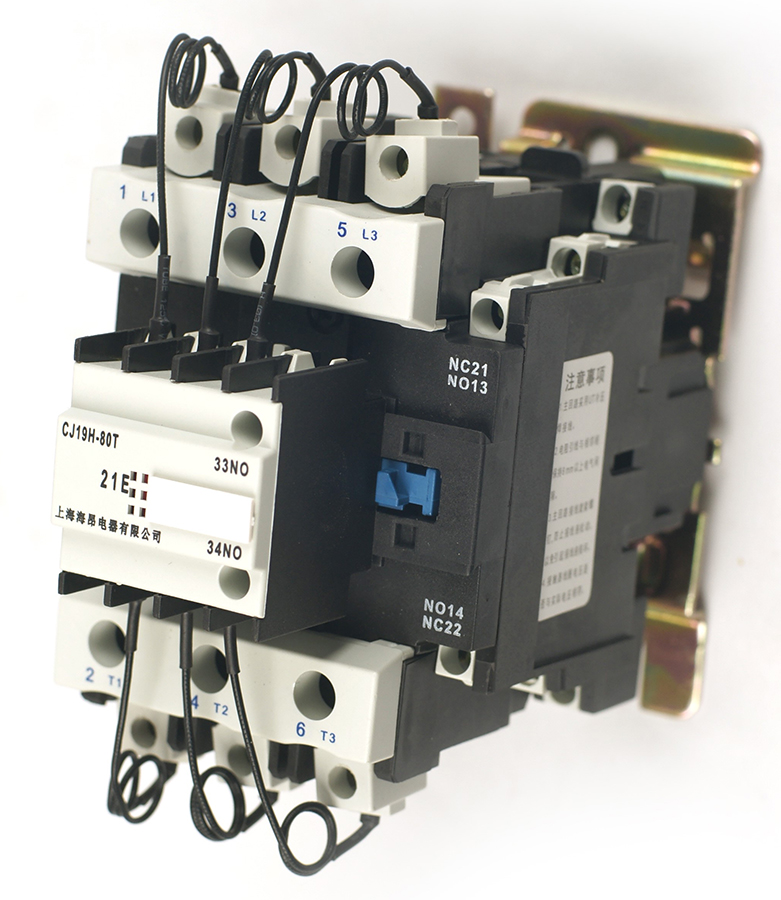 CJ19H系列電容切換接觸器CJ19H系列電容器切控接觸器與國內中類容量產品相比，具有體積小，結構新